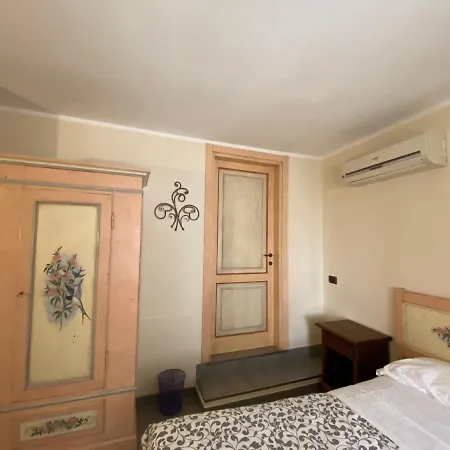 Camilla 3* Montecosaro (Marche)