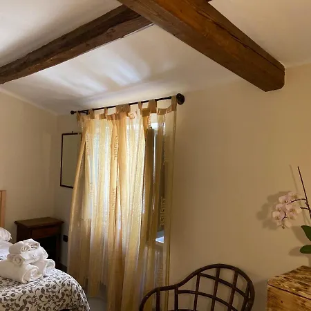 Camilla Casa de hóspedes Montecosaro (Marche)